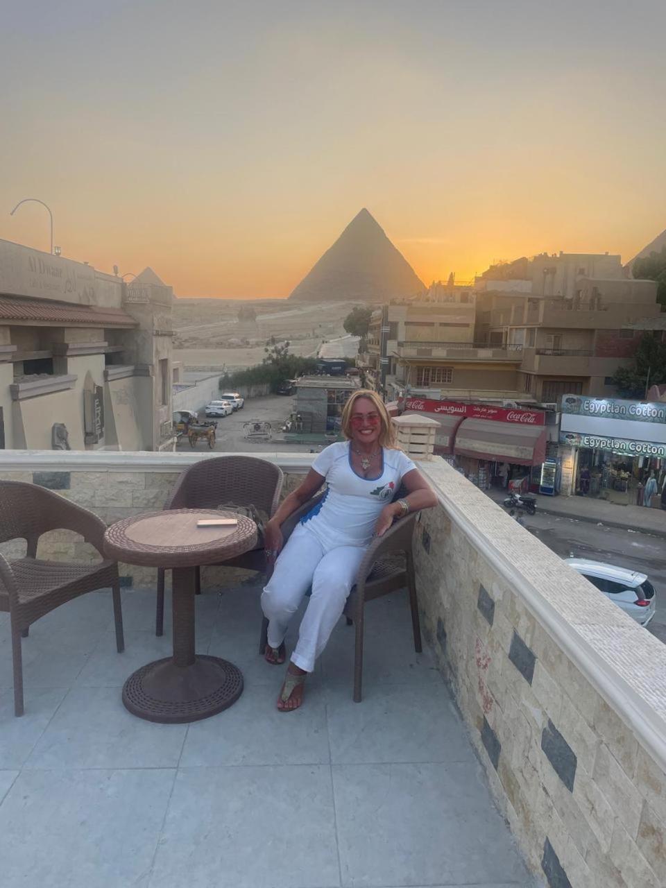 Sphinx Palace Pyramids View Inn Kafret el-Gabal Eksteriør bilde