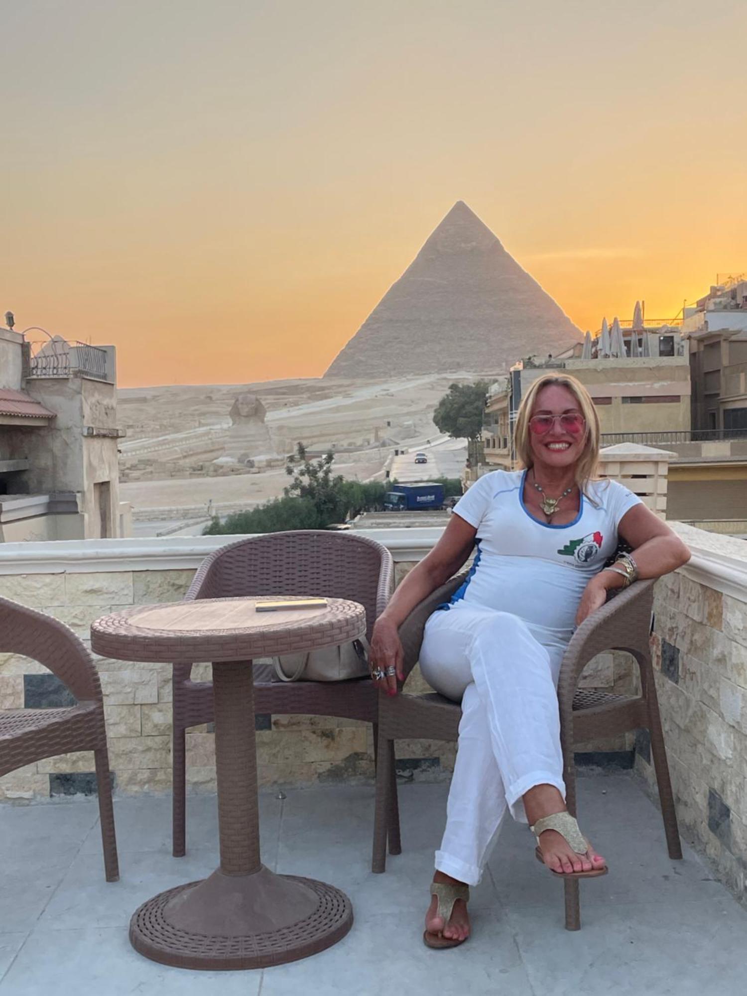 Sphinx Palace Pyramids View Inn Kafret el-Gabal Eksteriør bilde
